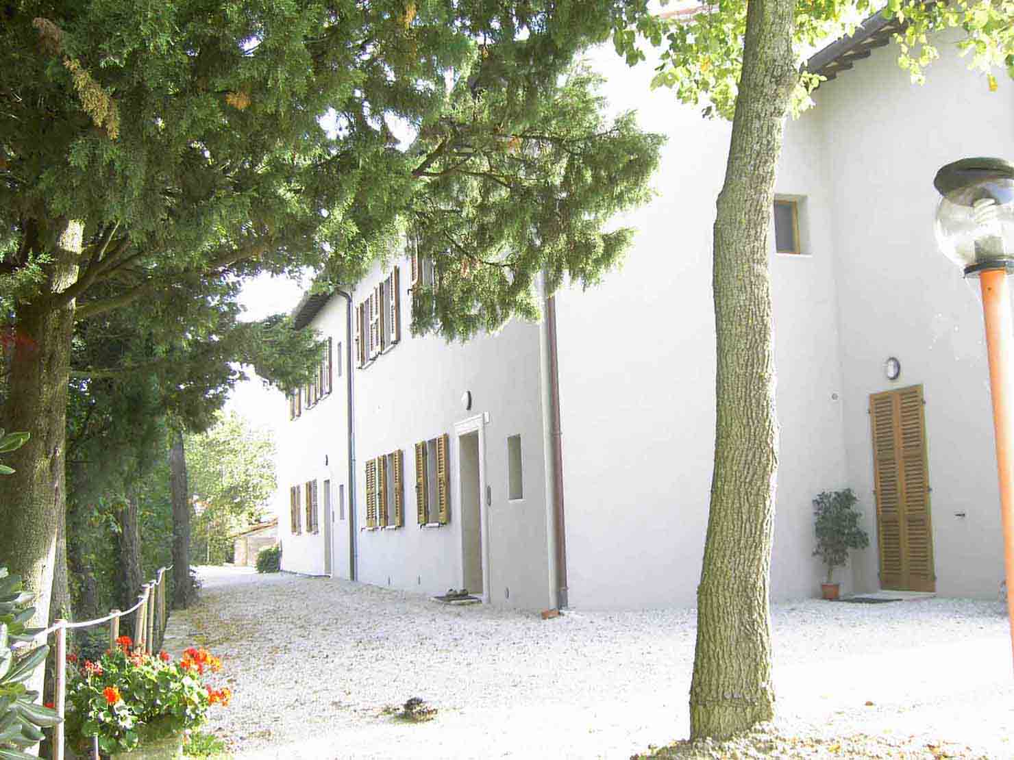 laterale_bed_and_breakfast_cipressi_urbino